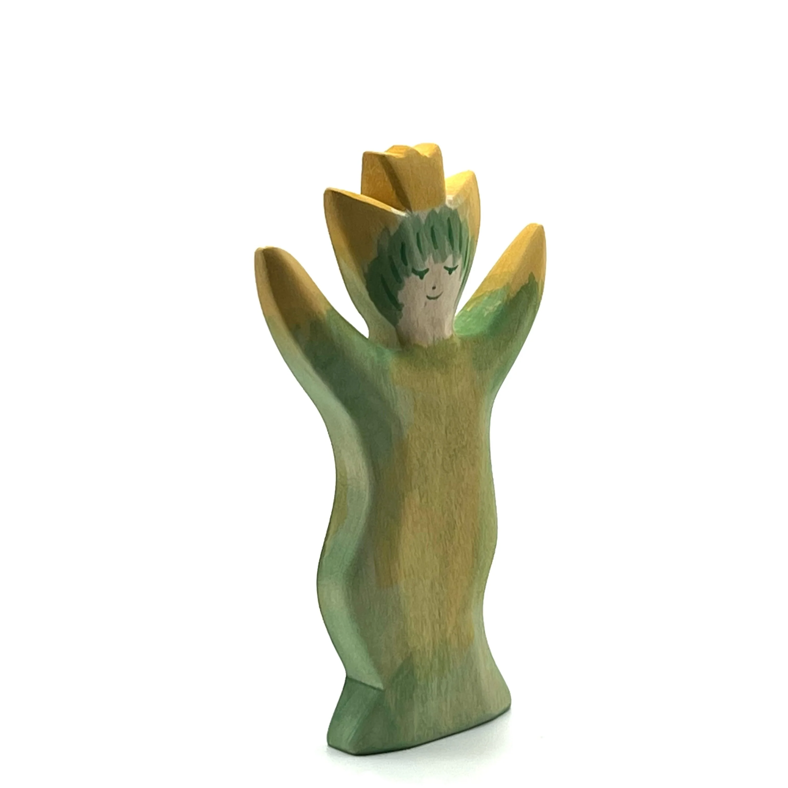 Handcrafted Open Ended Wooden Toy Figure Fairy Tale - Elf and Elf Queen (2 Pieces) - Image 4