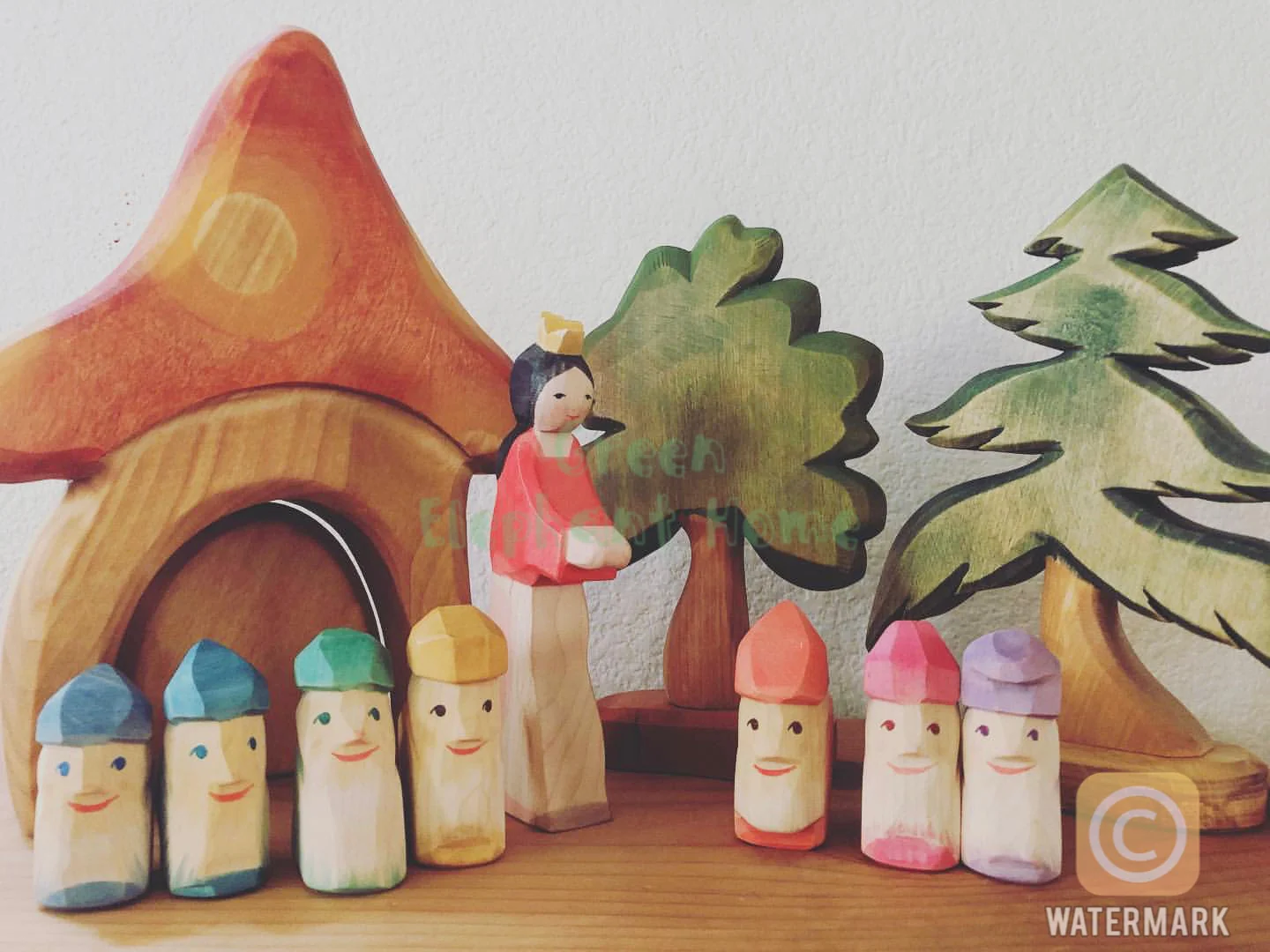 Handcrafted Open Ended Wooden Toy Figure Fairy Tale - Snow White - Image 6